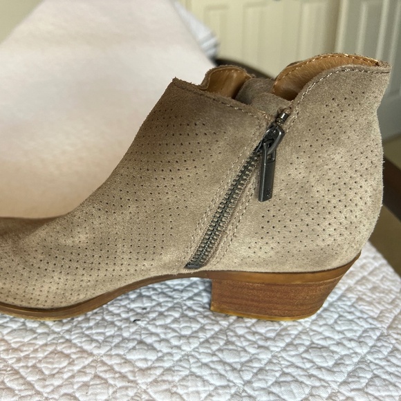 Lucky Brand Booties - Picture 5 of 6
